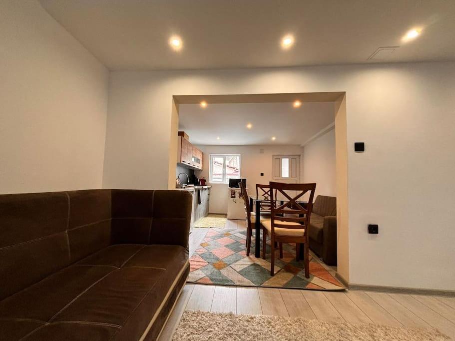Nice House Near City Center Of 루세 외부 사진